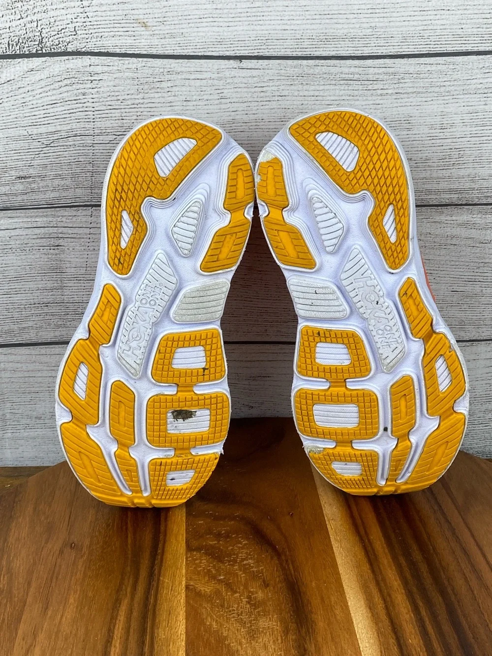 HOKA One One Bondi 7 Coastal Shade Orange Running Shoe Women’s Size 7